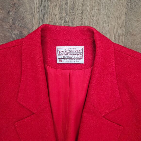 Vtg Pendleton Cropped Blazer Womens Petite Size 6 Red 100% Virgin Wool Jacket - Picture 4 of 6
